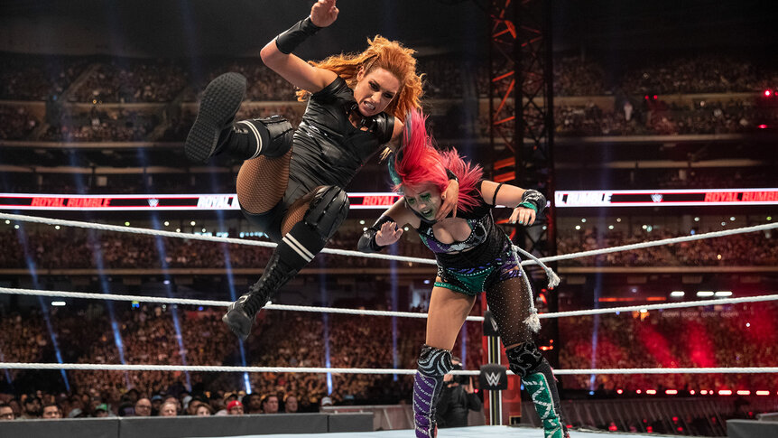 Becky Lynch and Asuka at Royal Rumble 2020