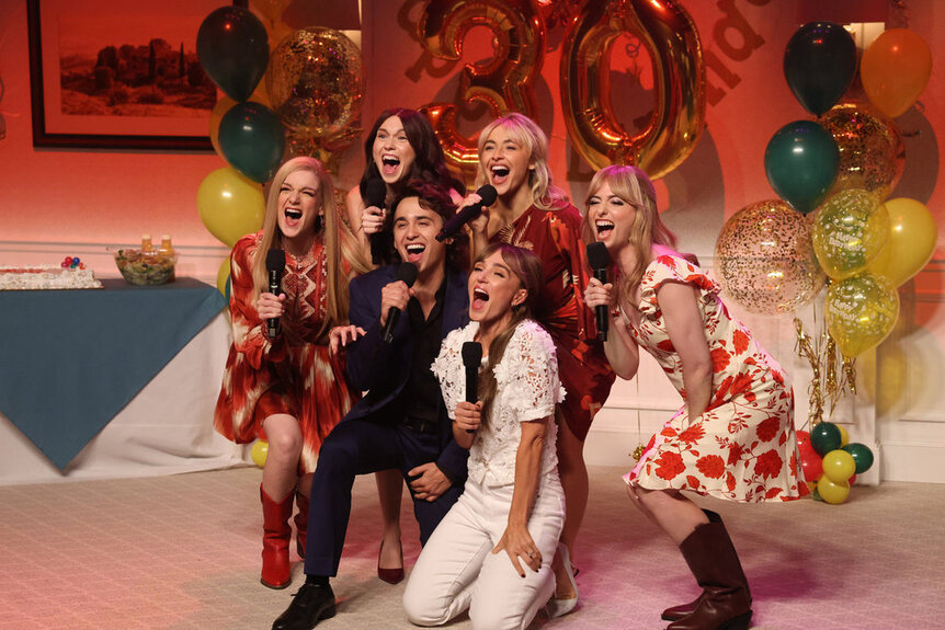 SNL Season 51 Sabrina Carpenter Domingo Cold Open