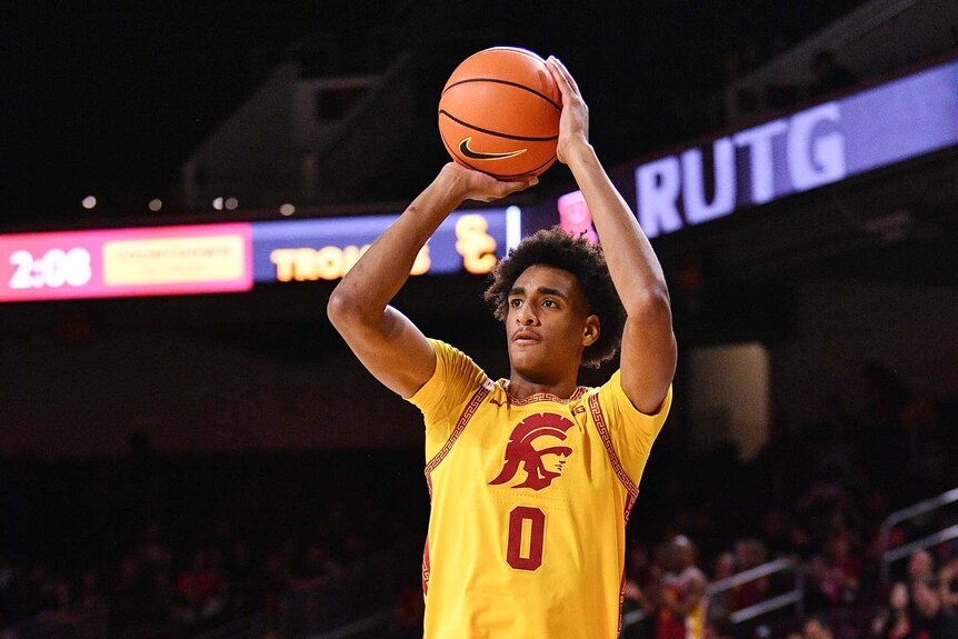 Alijah Arenas of the&nbsp;USC Trojans shoots a shot before the college basketball game between the Rutgers Scarlet Knights.
