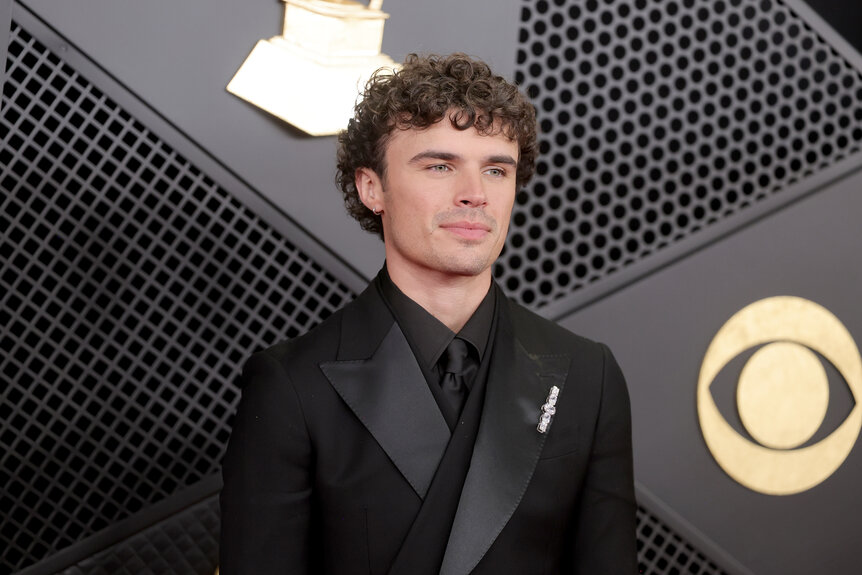 Nic Vansteenberghe at the 68th GRAMMY Awards Arrivals carpet.